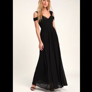 LULUs black maxi dress